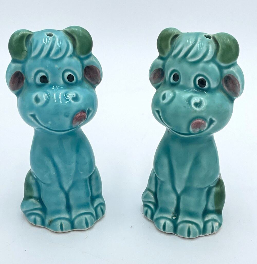 Vintage Japan Ceramic Cow Salt and Pepper Shakers Set Blue Anamorphic